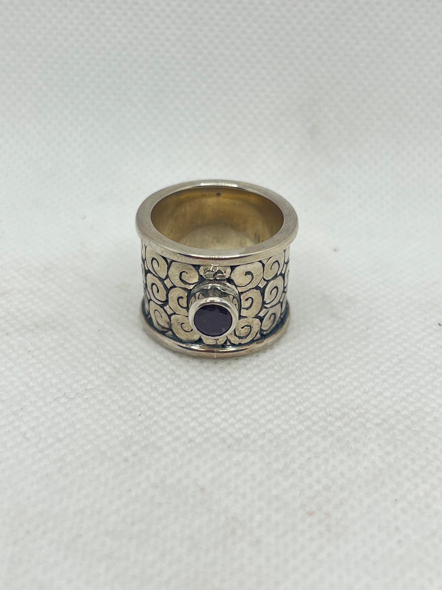 Band with Ruby and Swirls