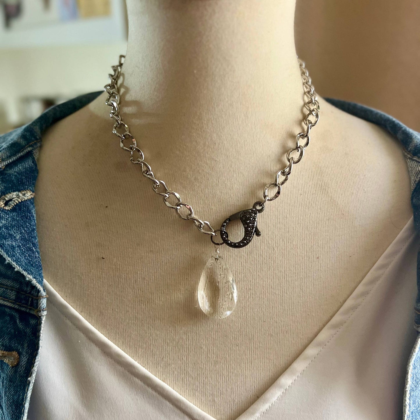 Pub Crawl chain and glass glam necklace