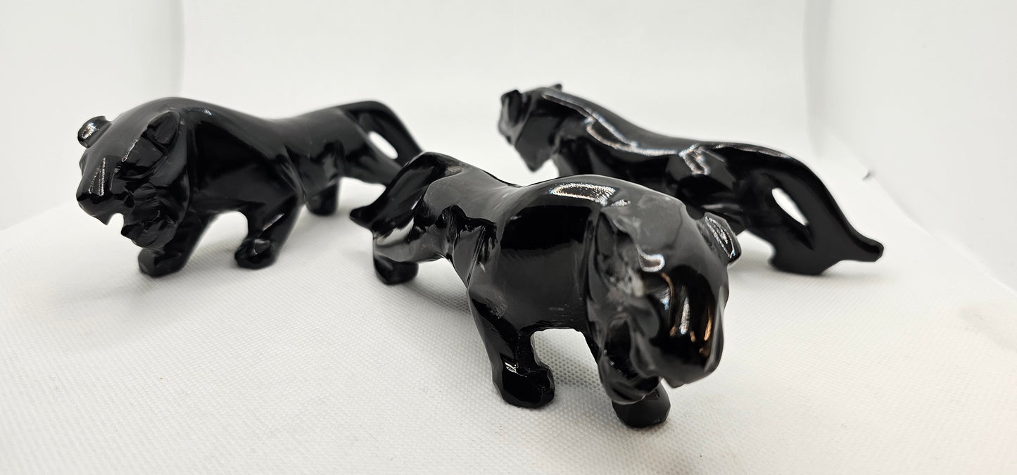 Obsidian Jaguar Figurine