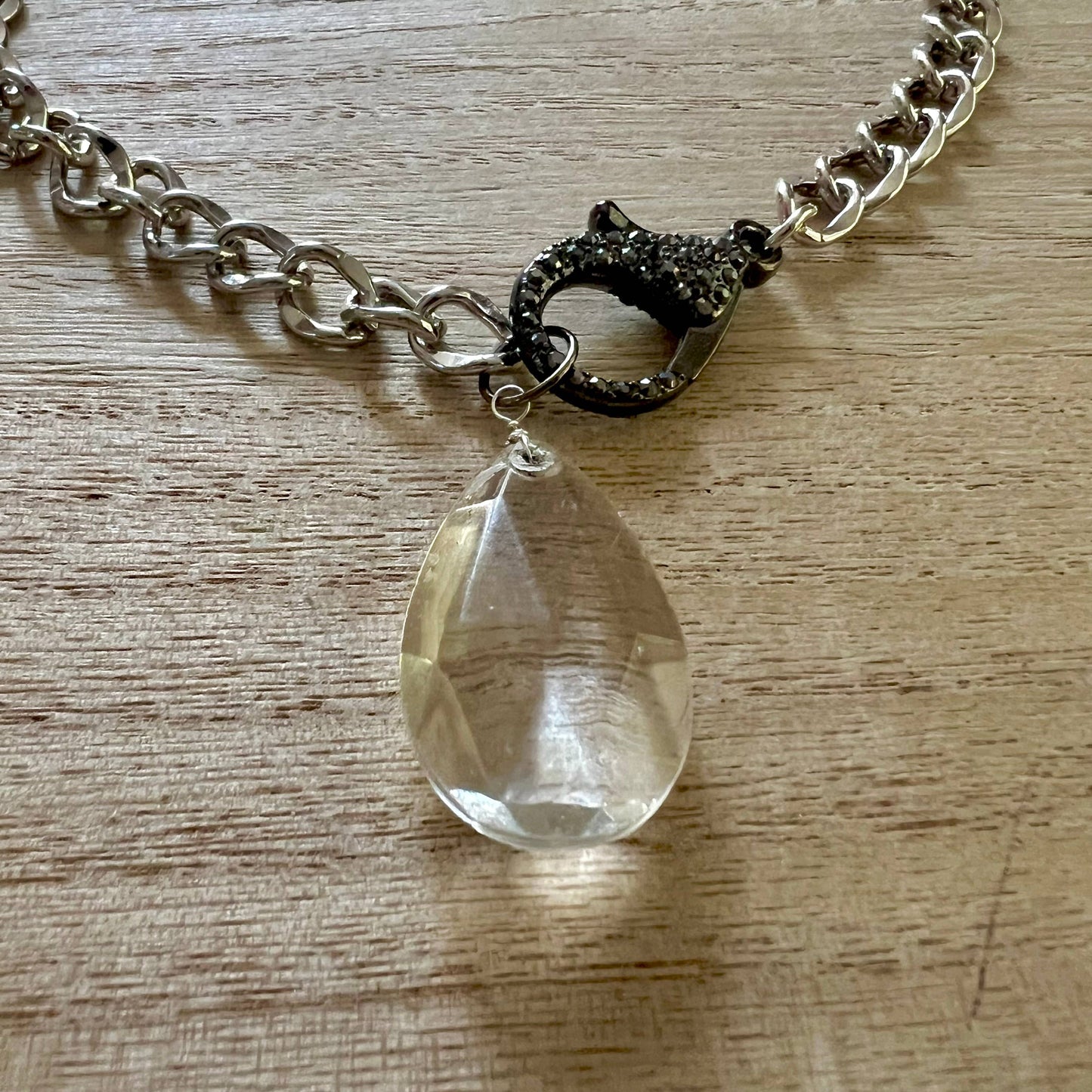 Pub Crawl chain and glass glam necklace