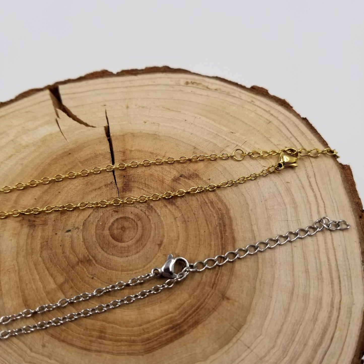 Interchangeable Macramé Cage Necklaces Gold