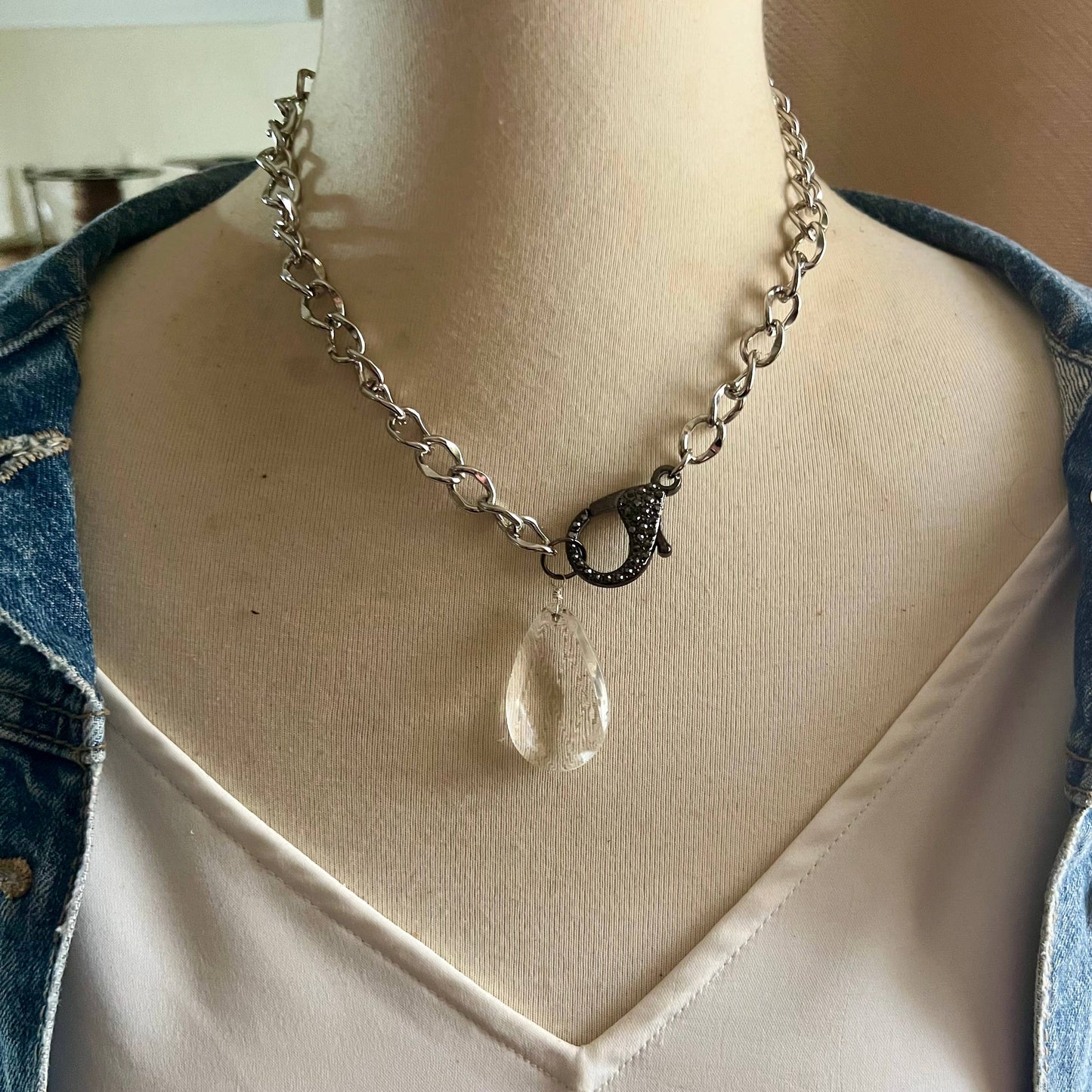 Pub Crawl chain and glass glam necklace
