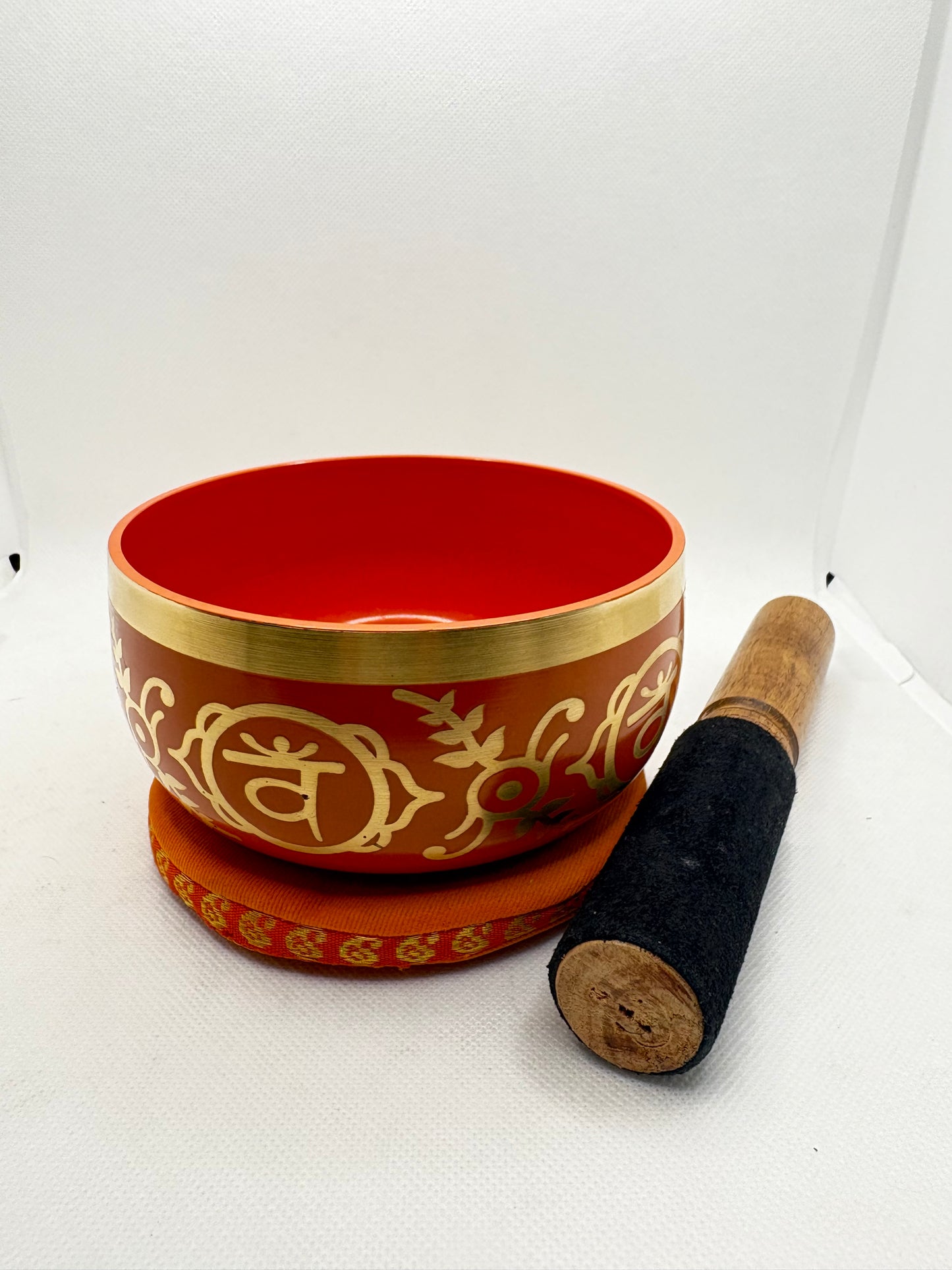 Chakra Tibetan Singing Bowl Medium Colored Boxes- Atma Buti