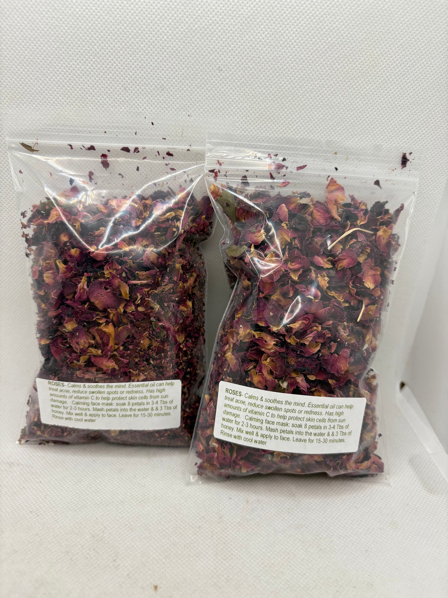 Roses 0.85 oz Bag