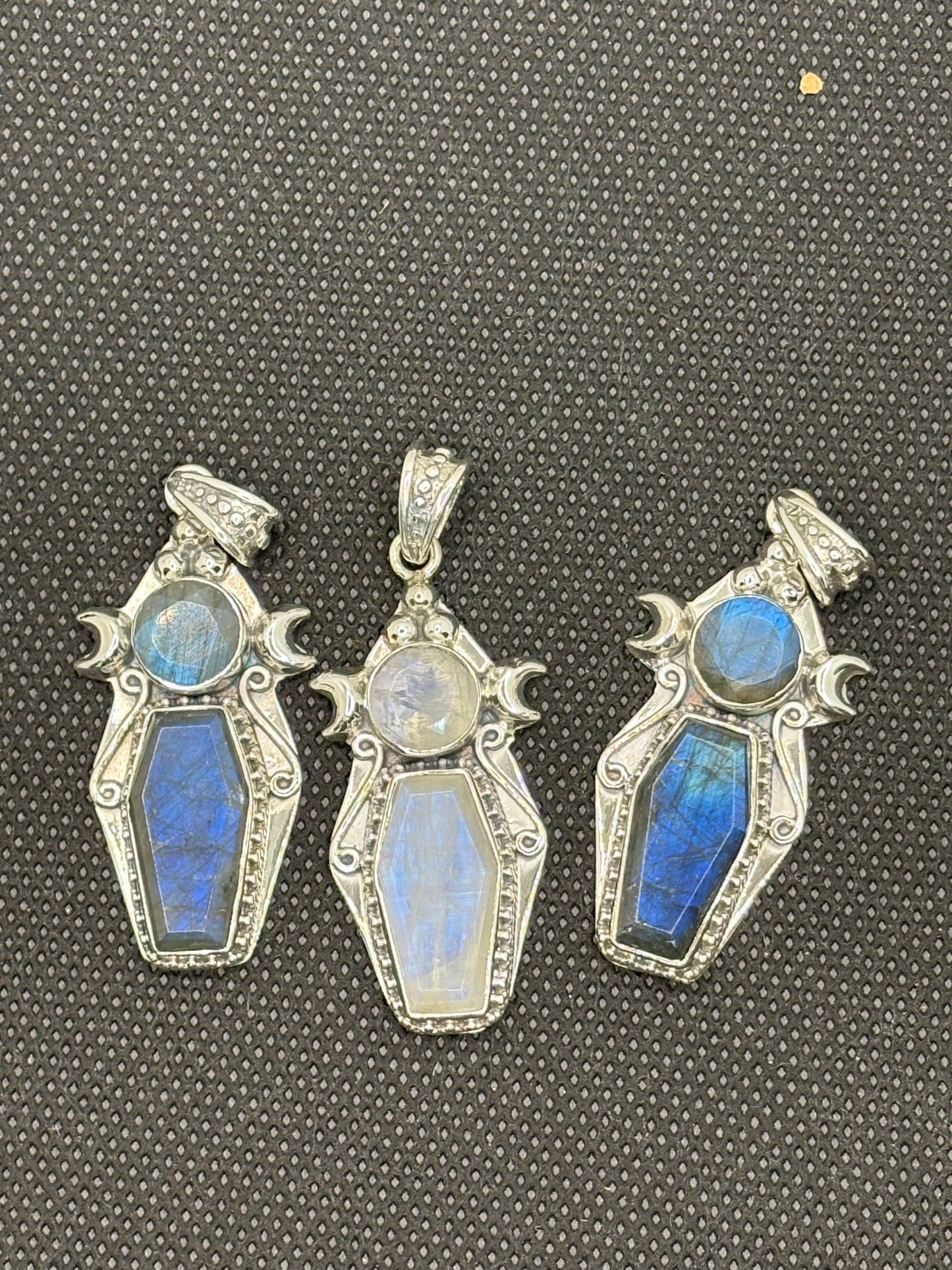 Pendant