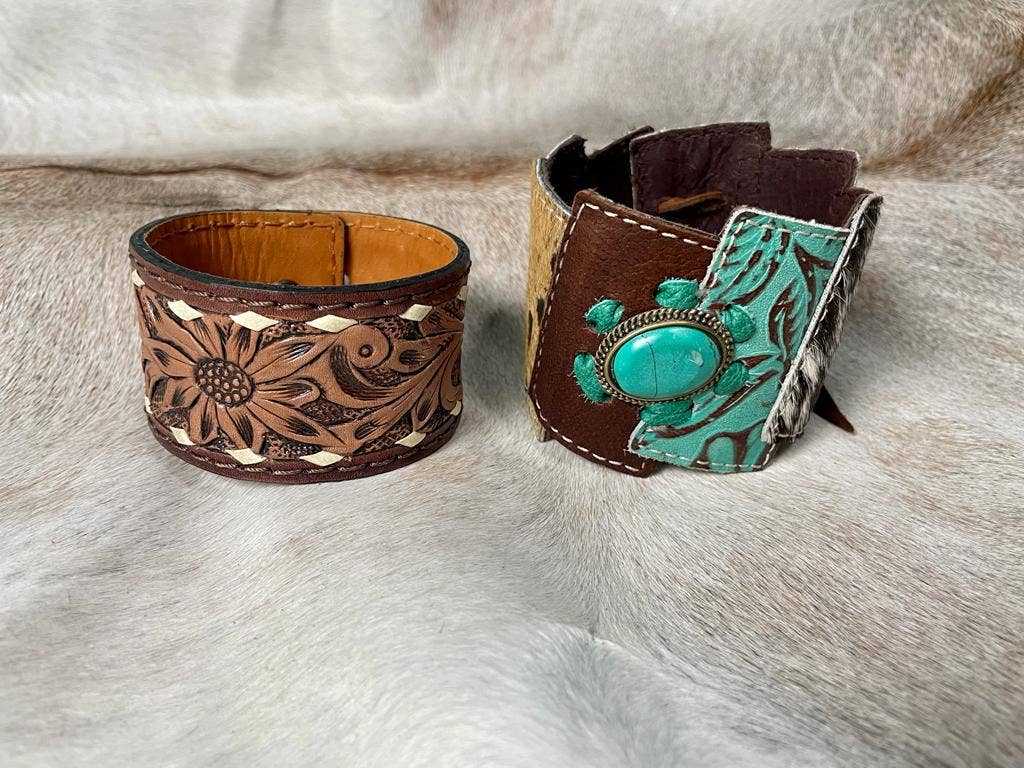 Tooled leather Bracelet: Stone