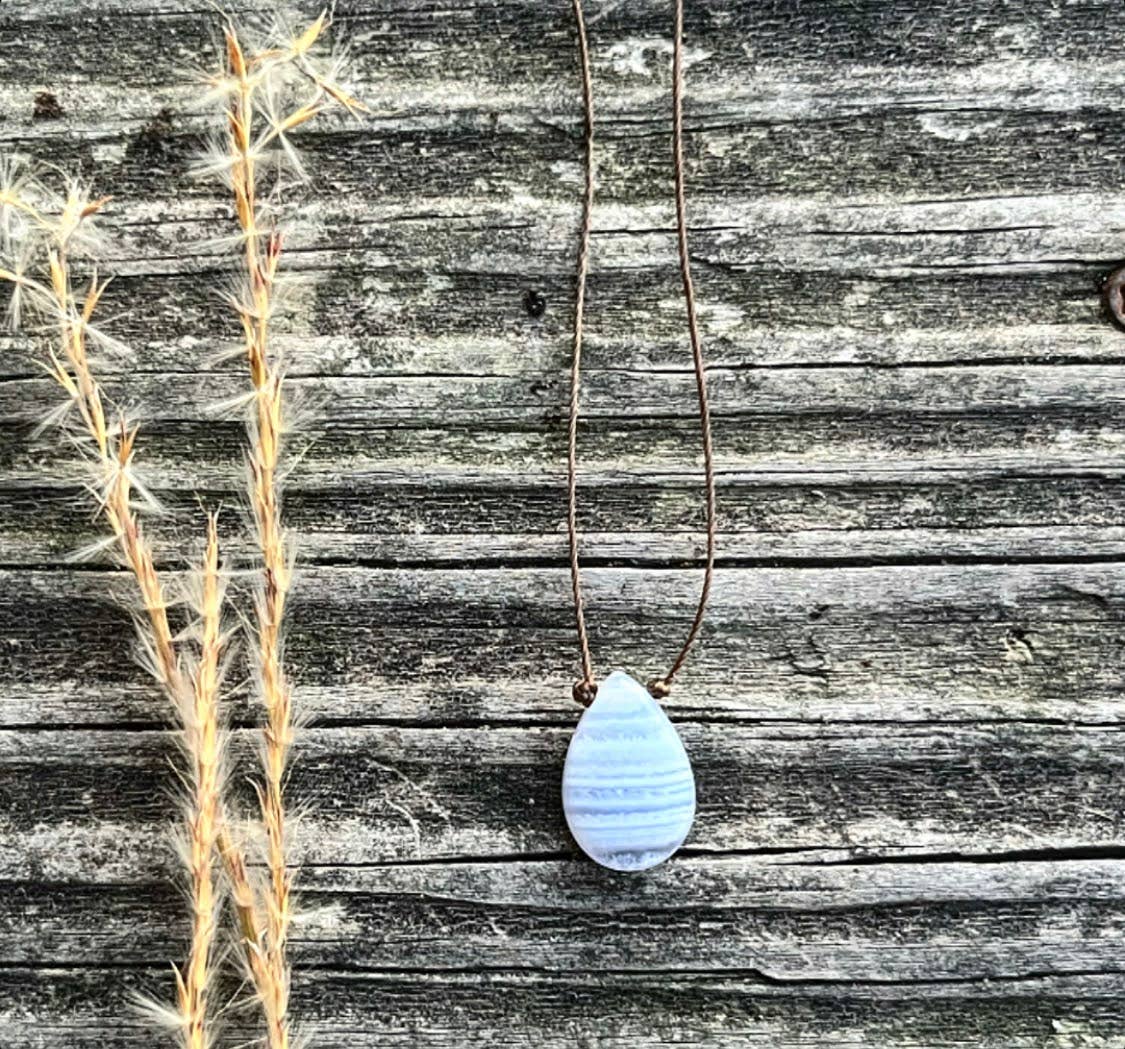 Blue Lace Agate Smooth Teardrop Cord Necklace : 16, 18 inches in legnth