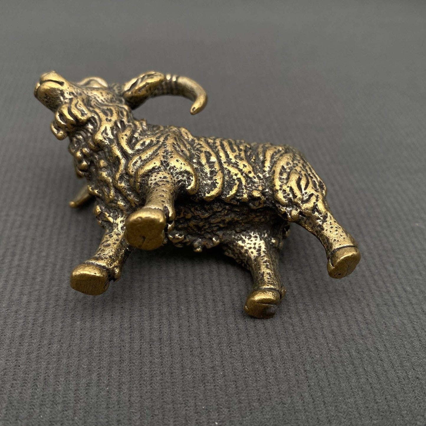 Brass Bighorn Sheep Crafts Desktop Ornaments Decoration