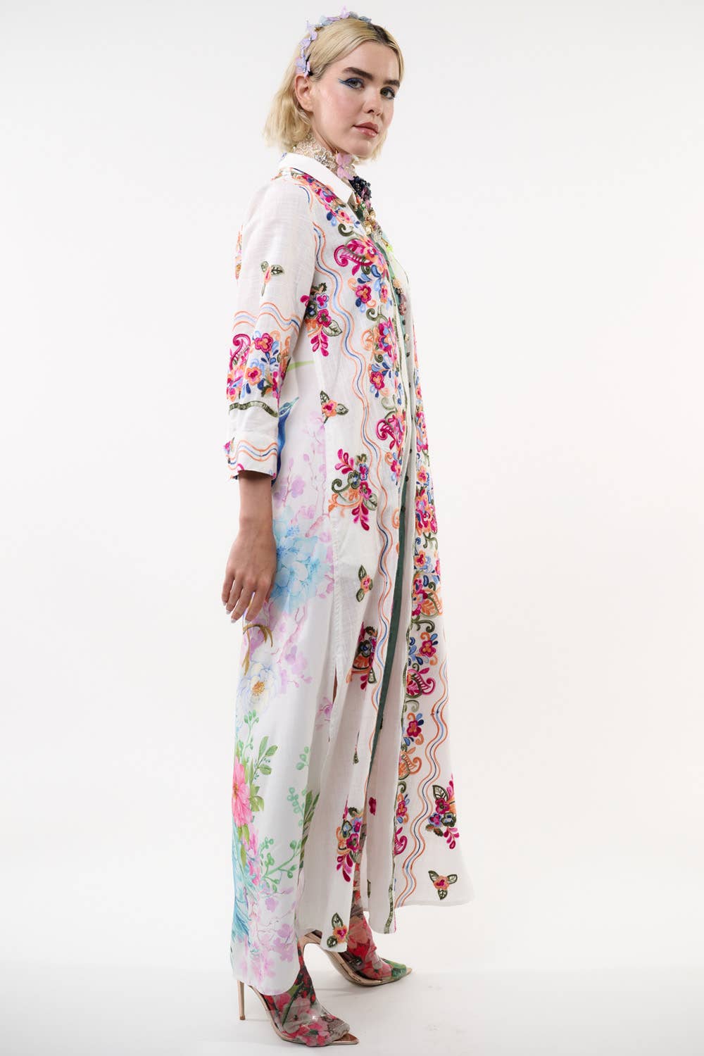 Beauty Mark Embroidered Maxi Duster / Shirt Dress : White /