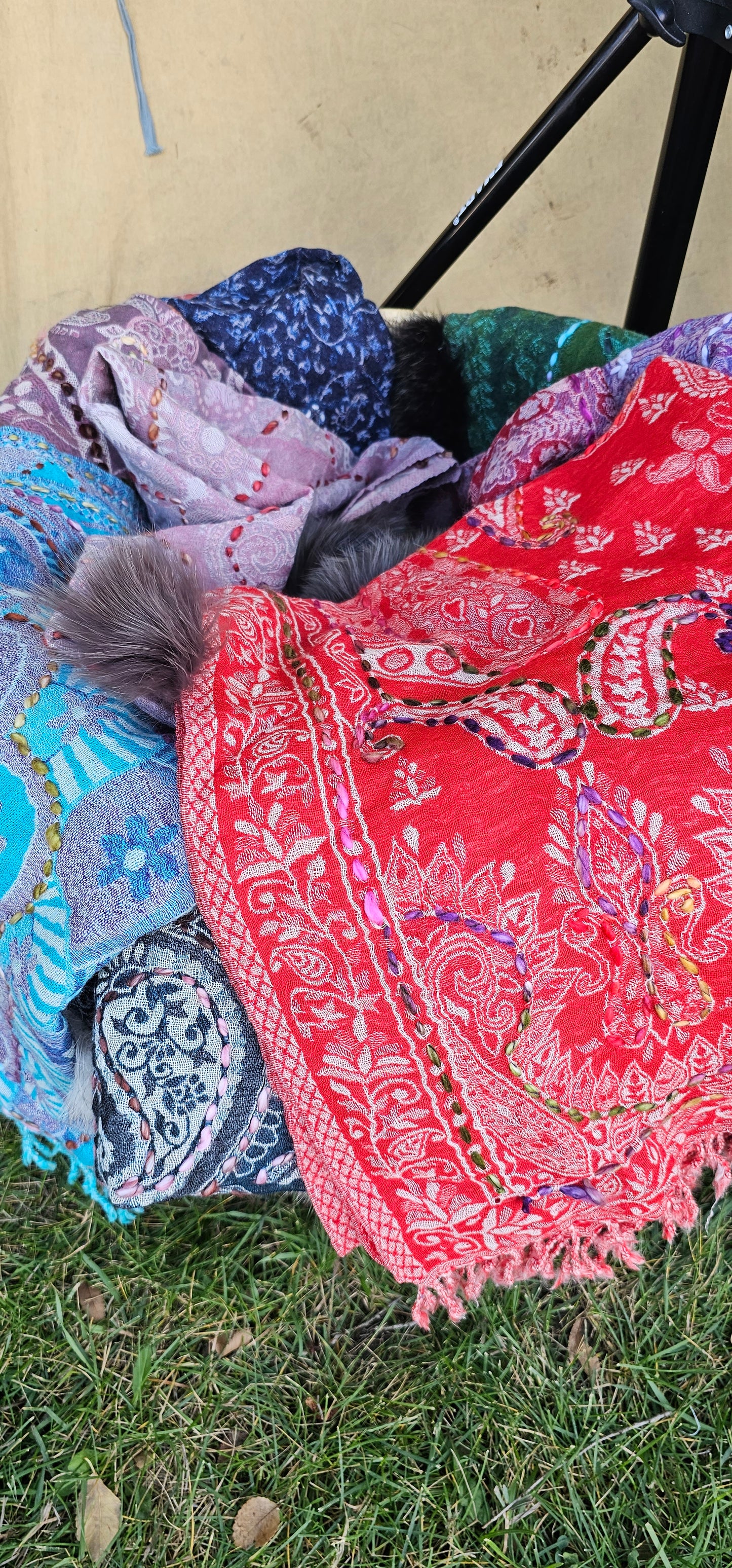 Shawls- Various-Tibet- No Fur