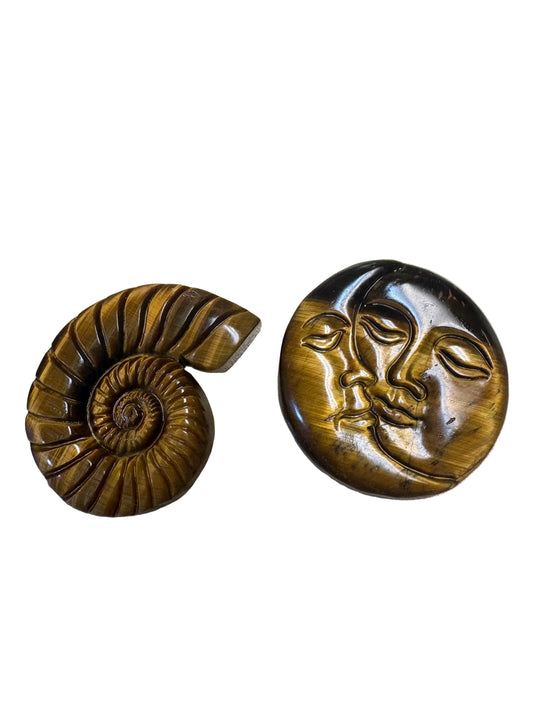 1.5" Tigers Eye Various Designs