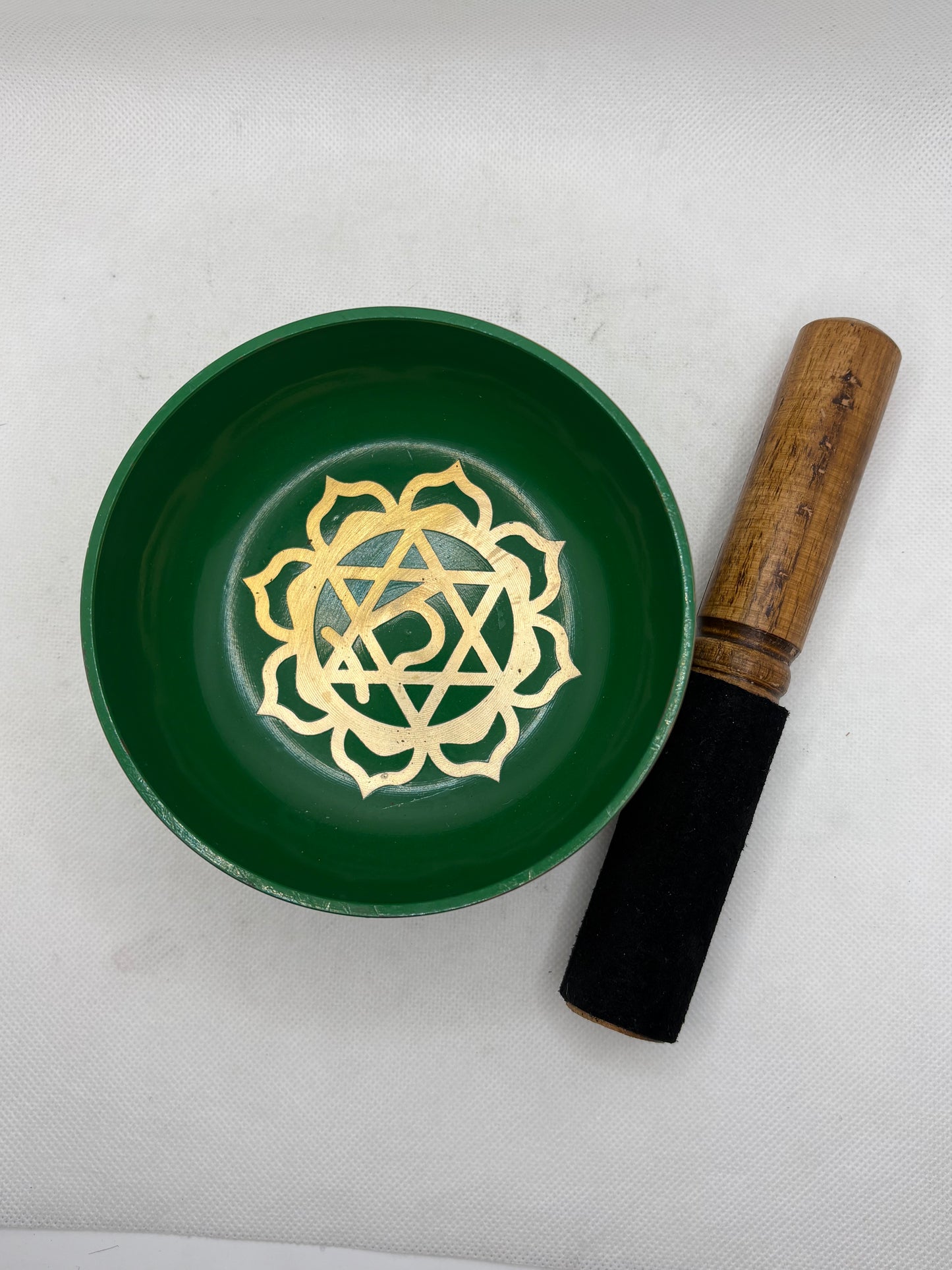 Chakra Tibetan Singing Bowl Medium Colored Boxes- Atma Buti