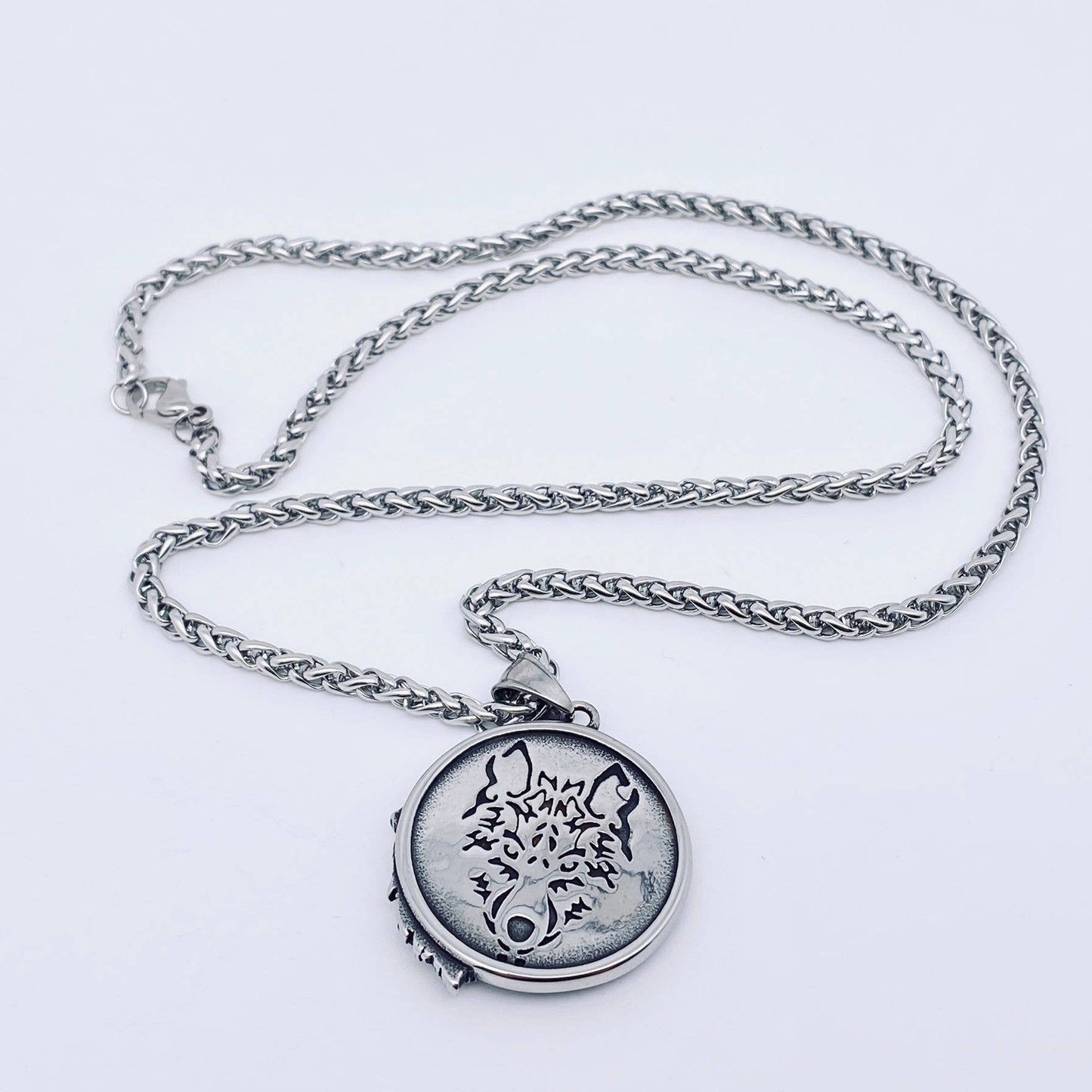 Stainless Steel Wolf Head Charm Pendant Necklace