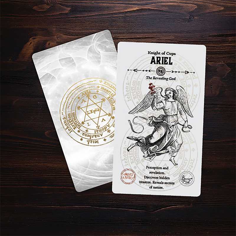 Angel Tarot by Travis McHenry: Flashcards; 78 pages / English
