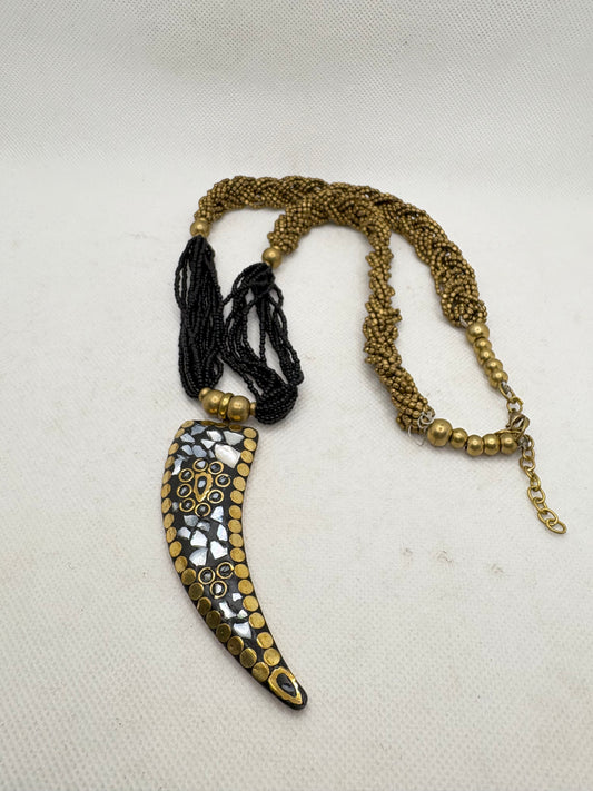 Nepal Copper Necklace with Stone Inlay Tooth
