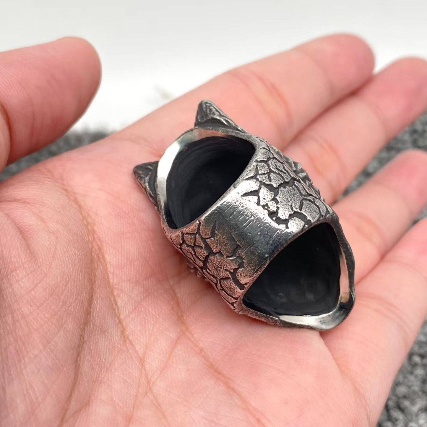 Wolf Head Smear Blackening Stainless Steel Ring