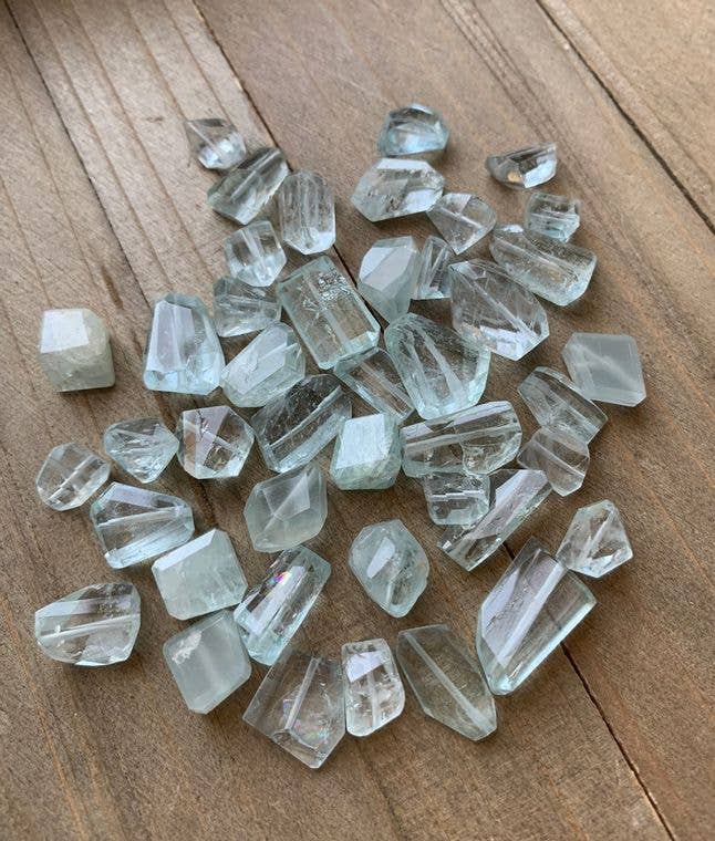 Aquamarine Freeform or Leaf Gemstone Necklace: 16,18, 04 20 inch legnth