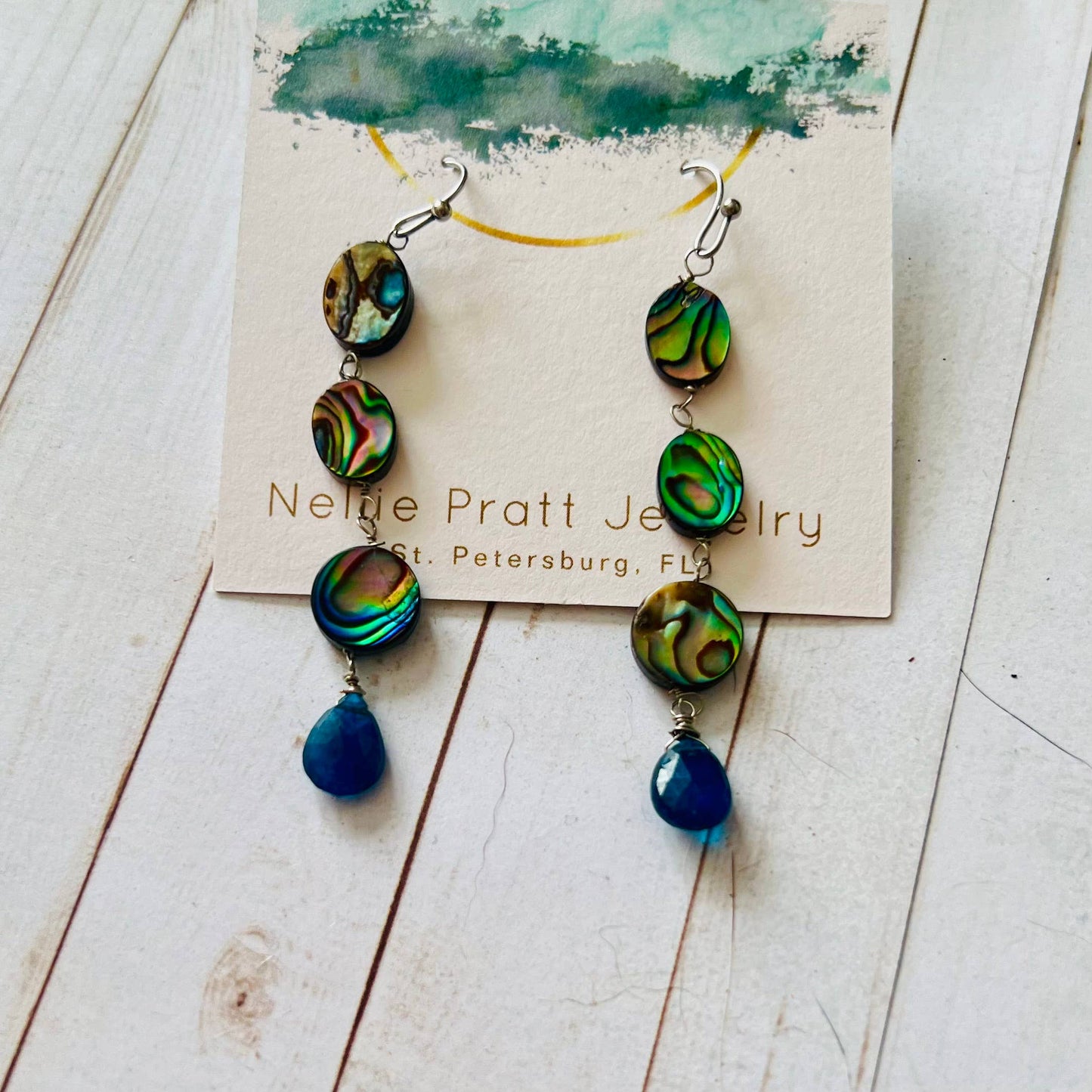 Hot In The City
abalone and apatite dangle earrings