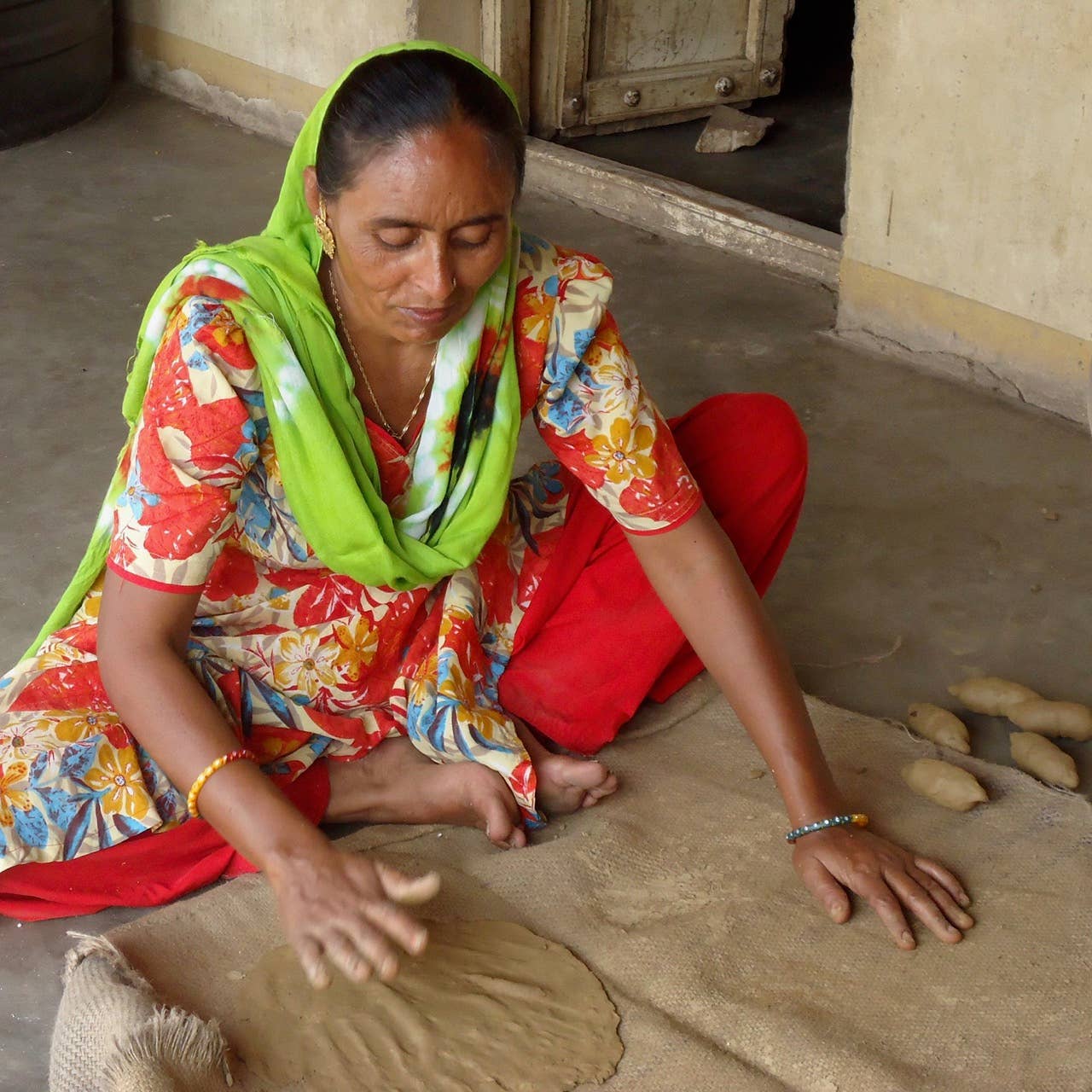 Zommer Chime, Bronze Hand-tuned Garden Wind Chime, India