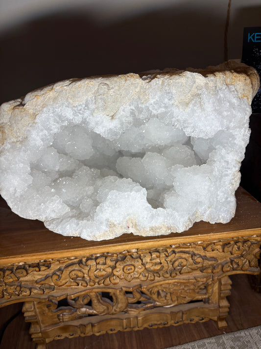 Quartz Geode Giant