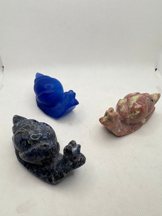 Snail Various Stones 4"