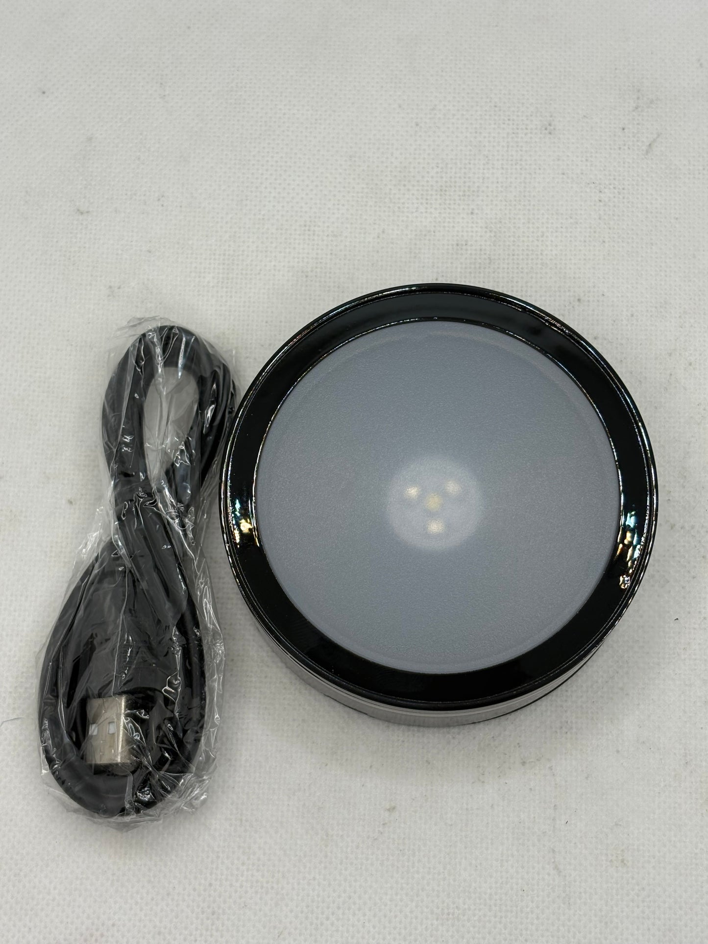 Sphere Stand with Light Plastic