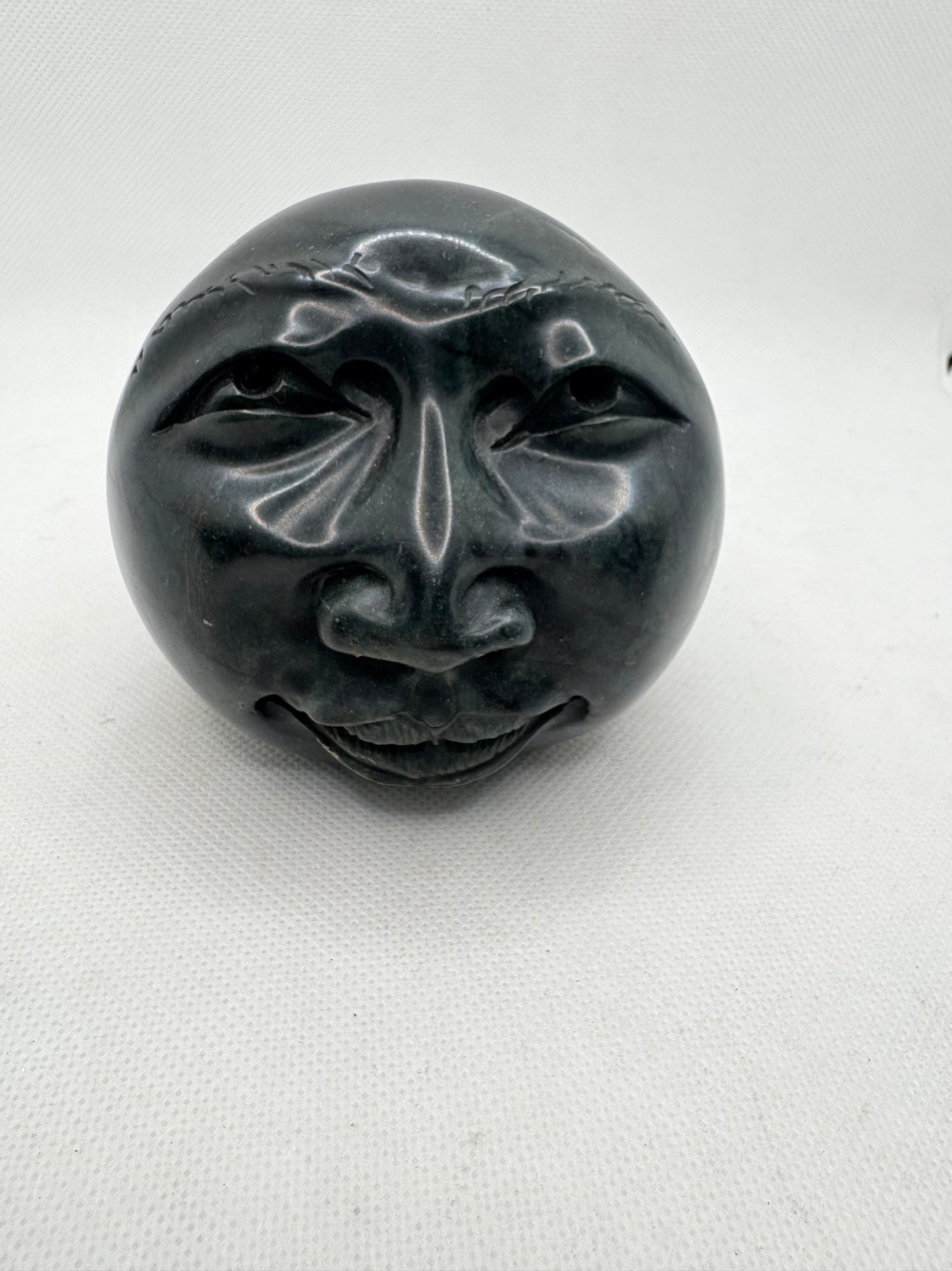 Moon Face Serpentine Medium