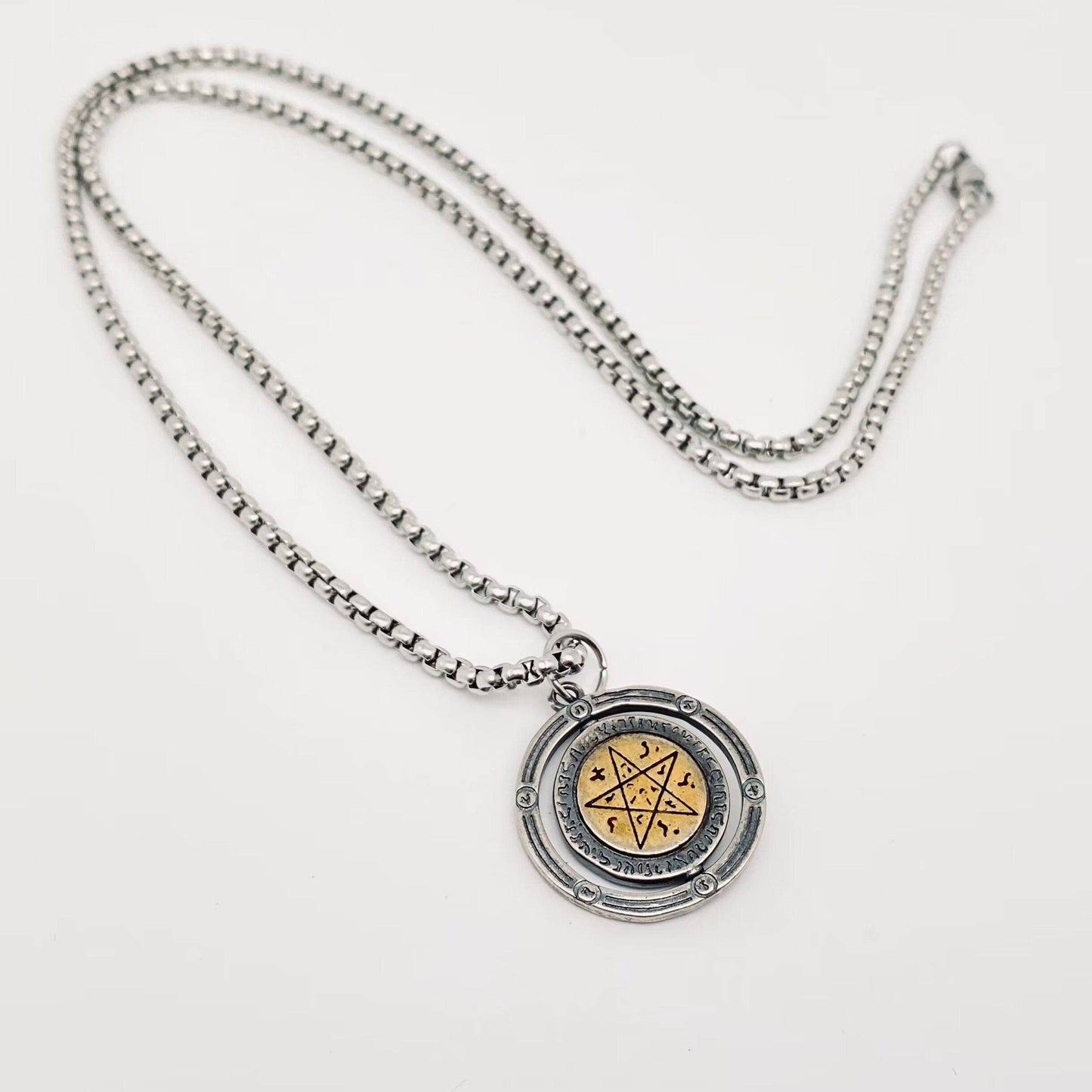 Horus Eye of God Rotatable Pendant Necklace