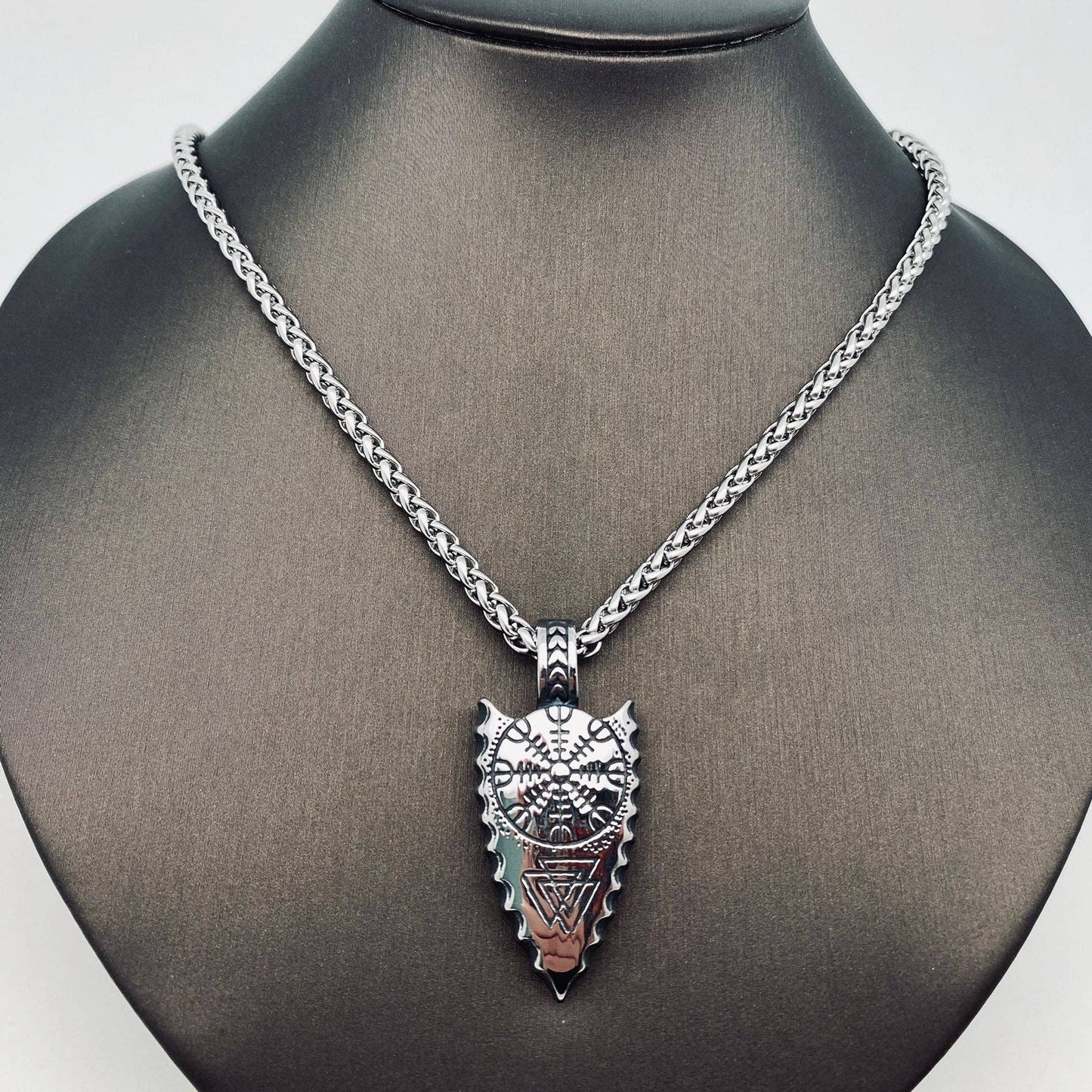 Arrow Shape Viking Valknut Pendant Necklace