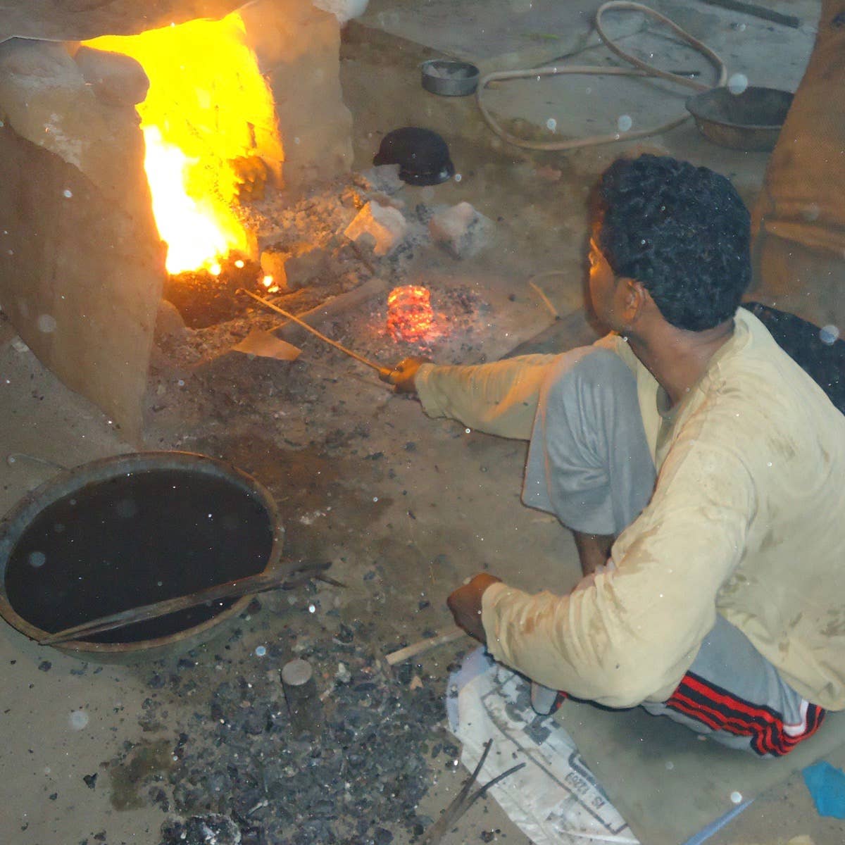 Zommer Chime, Bronze Hand-tuned Garden Wind Chime, India