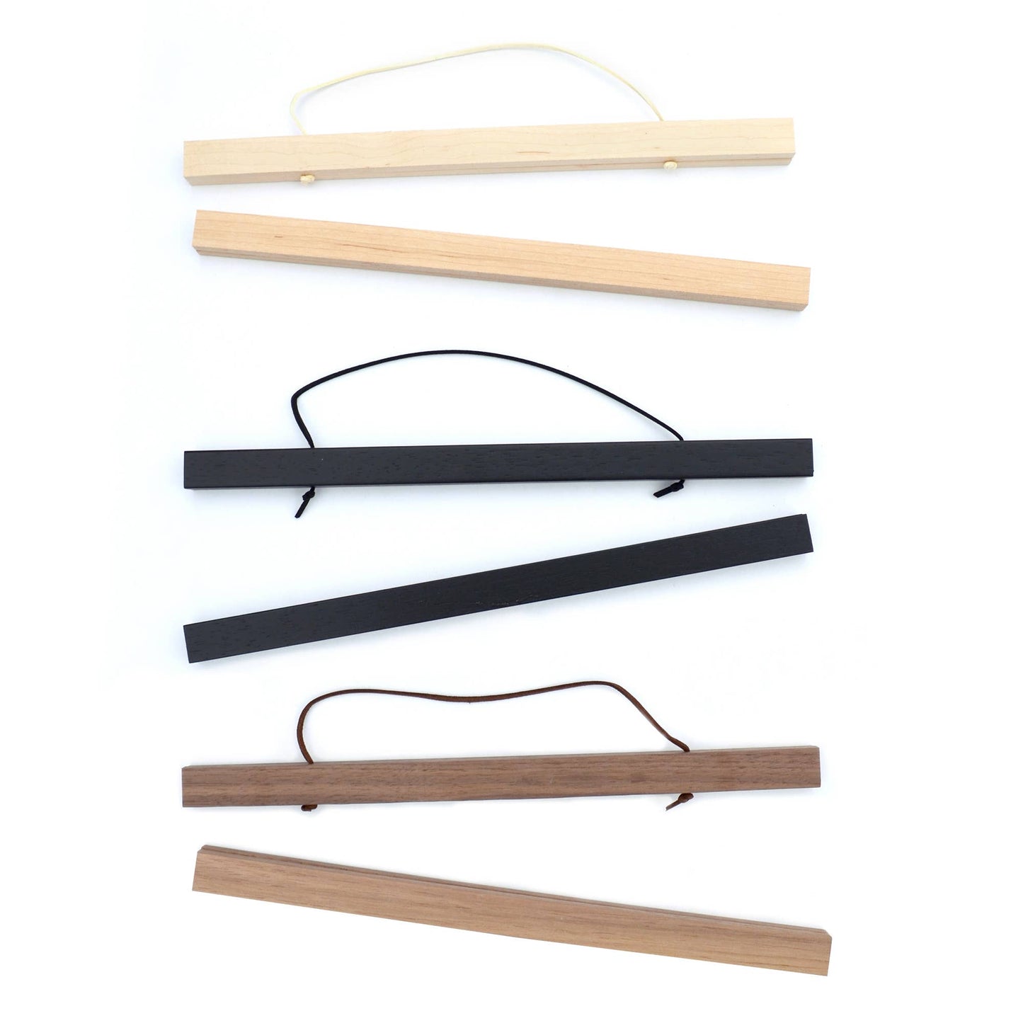 Magnetic Wood Hanging Poster Frame: NATURAL / 8.5"