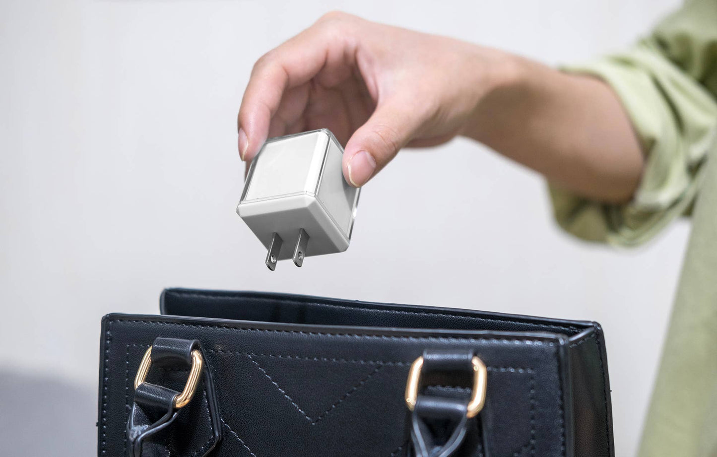 Rapid Wall Charger USB 20W Cubic Design - Retail Pack: Black