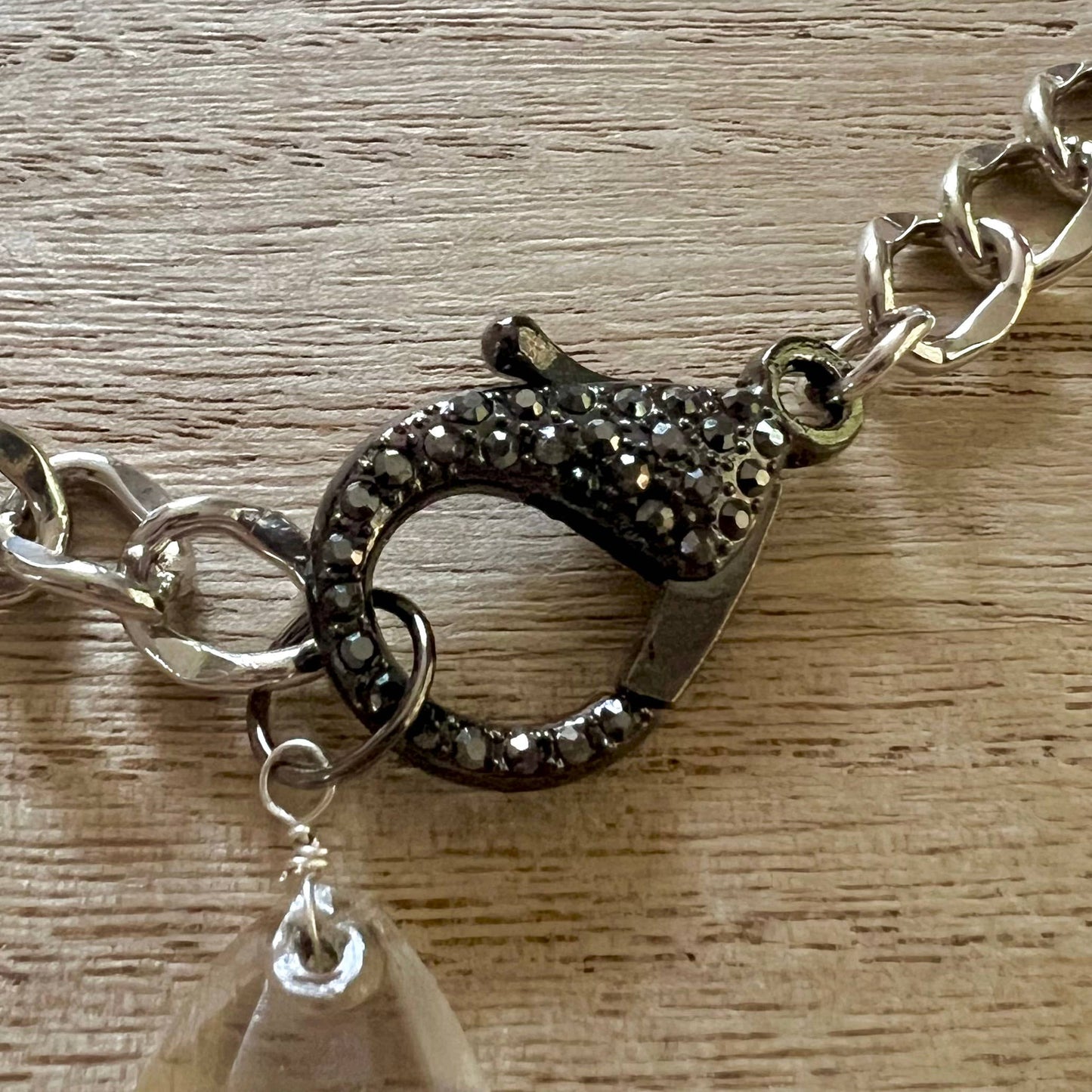 Pub Crawl chain and glass glam necklace