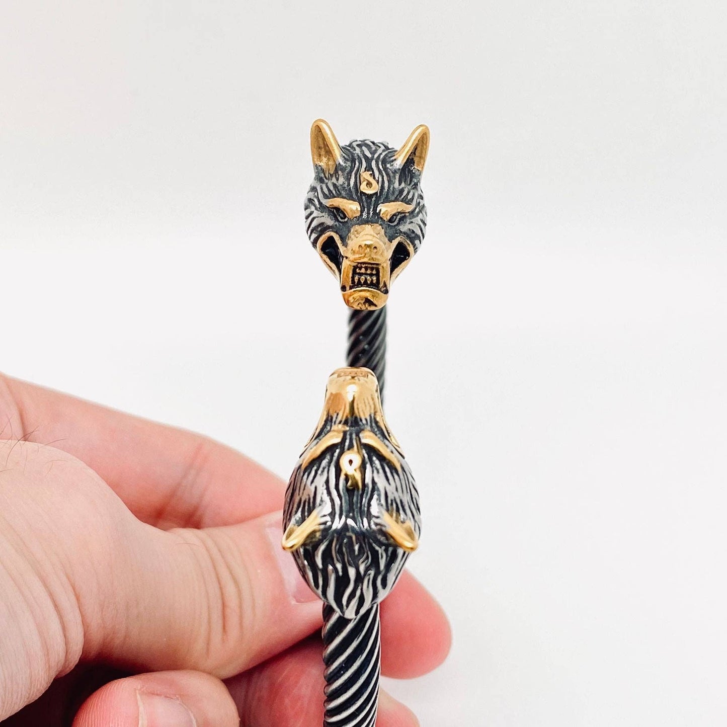 Viking Double Wolf Head Men's Stainless Steel Bangle - MJ/BC: Steel color