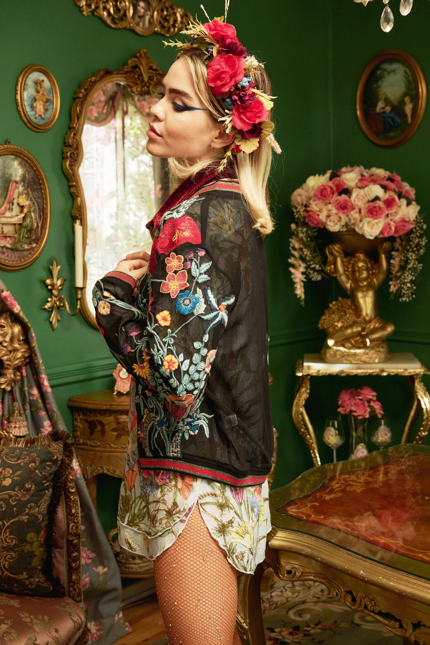 Bellezza Embroidered Bomber Jacket: Black Floral / M