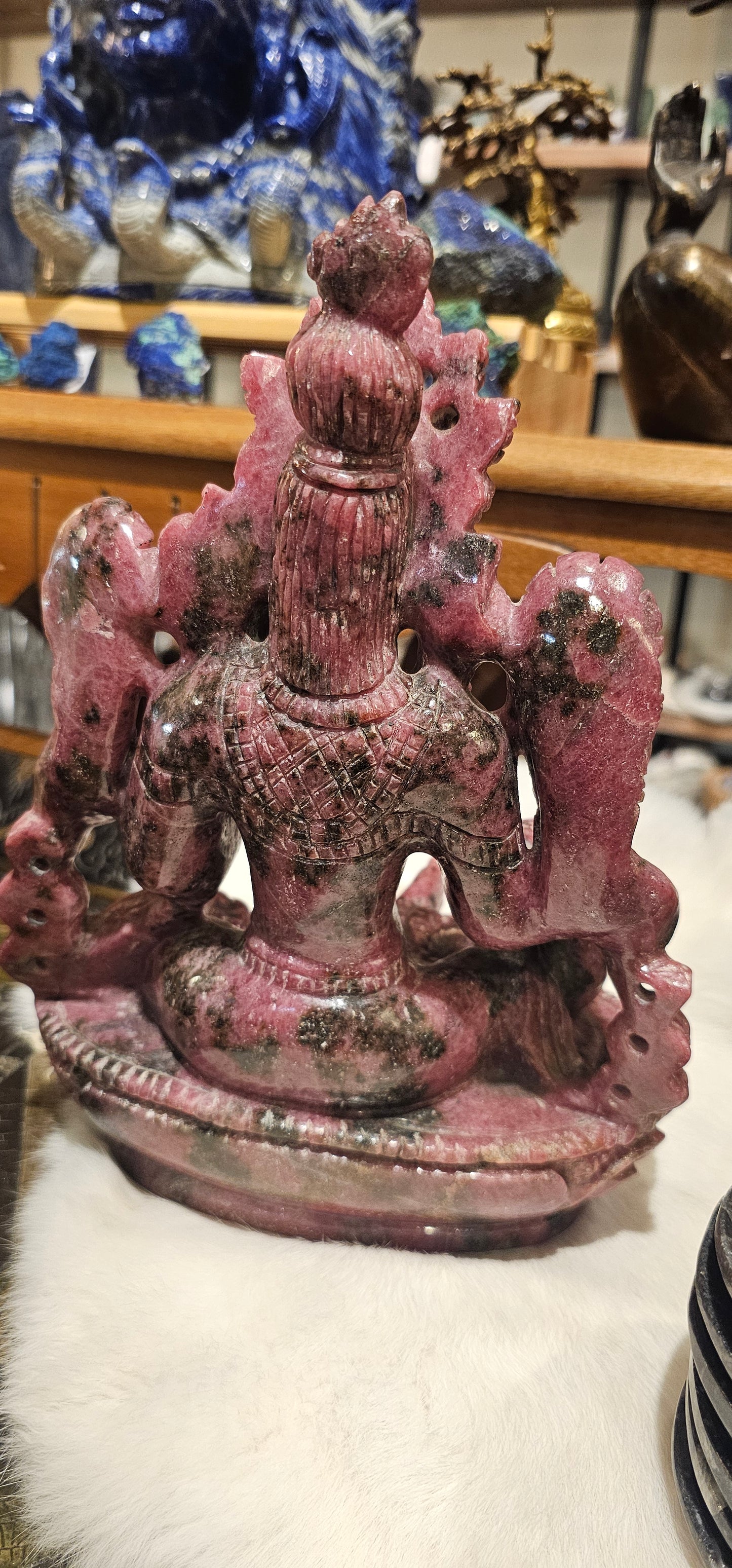 Rhodonite Tara Statue Carving