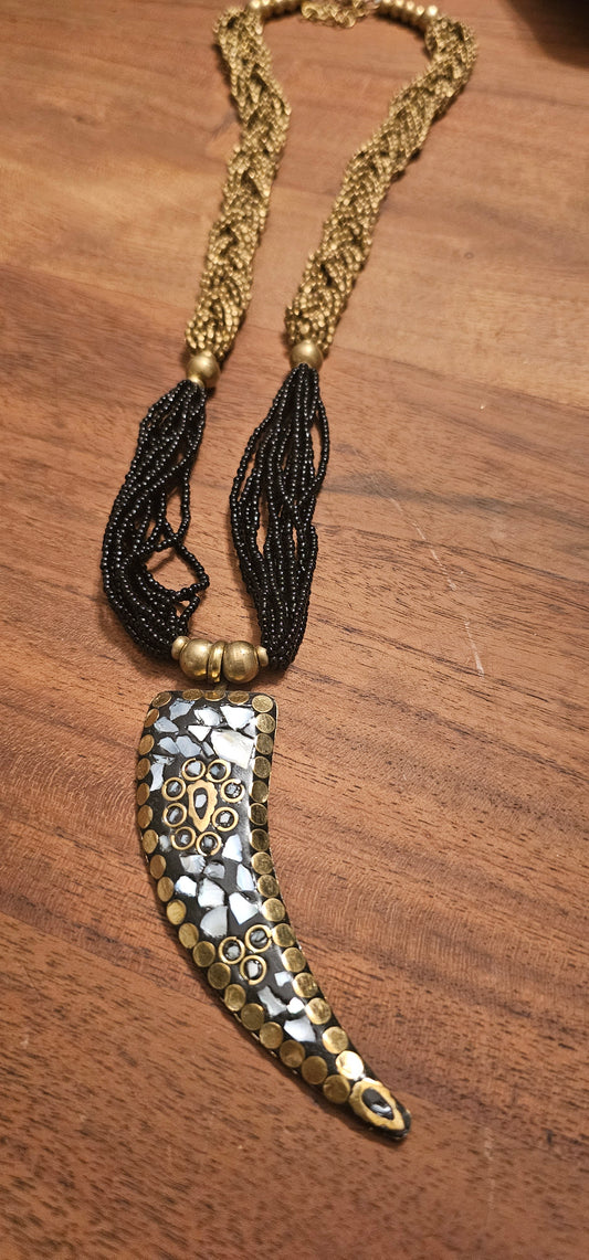 Nepal Tooth Necklace with Stone Inlay