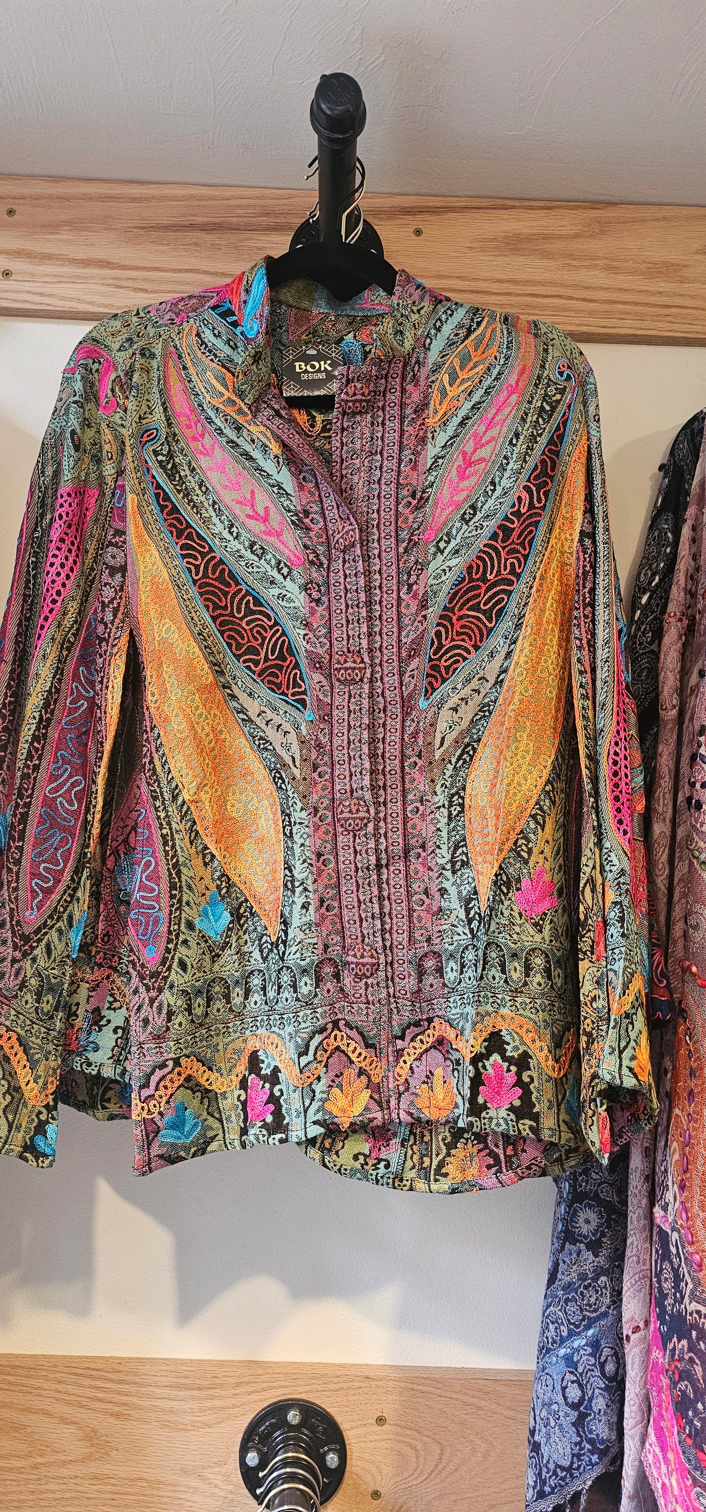 Bok Designs Shawl with Buttons & Flowy Arms