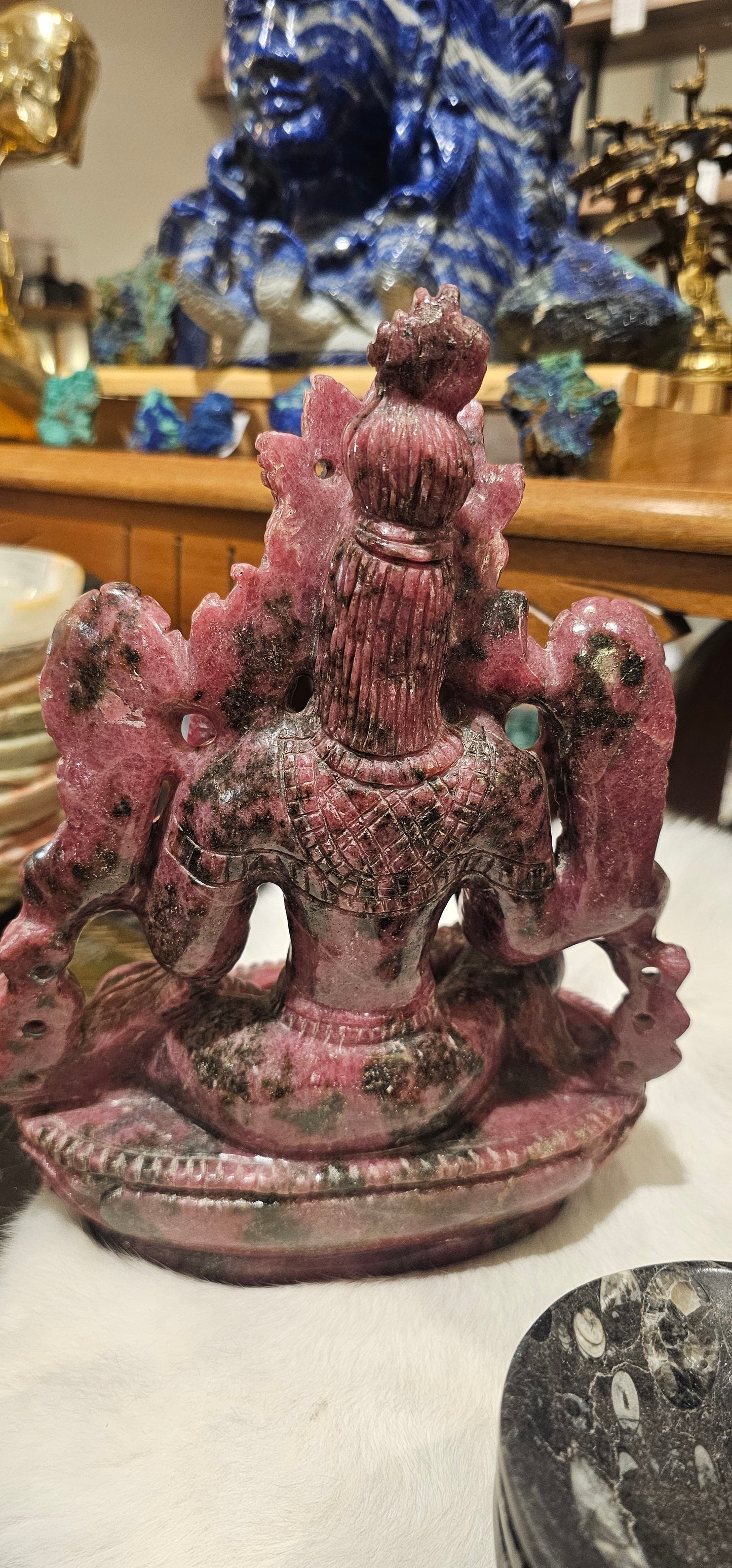 Rhodonite Tara Statue Carving