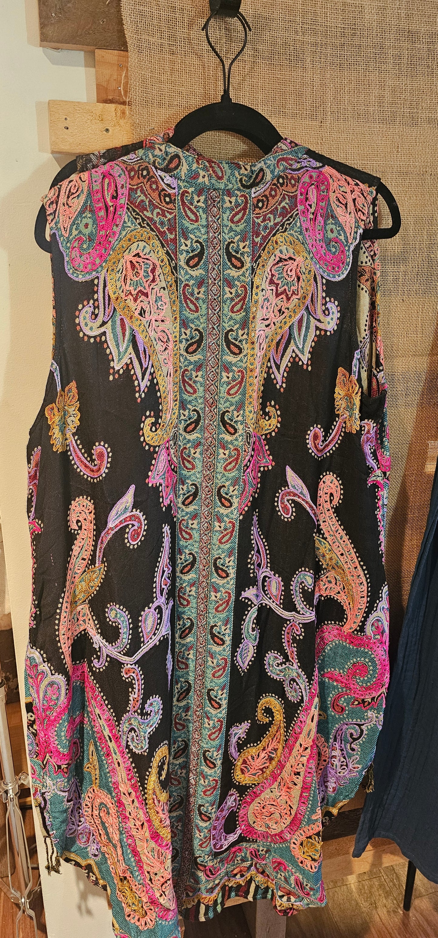 Bok Designs Shawl with Flowy Back