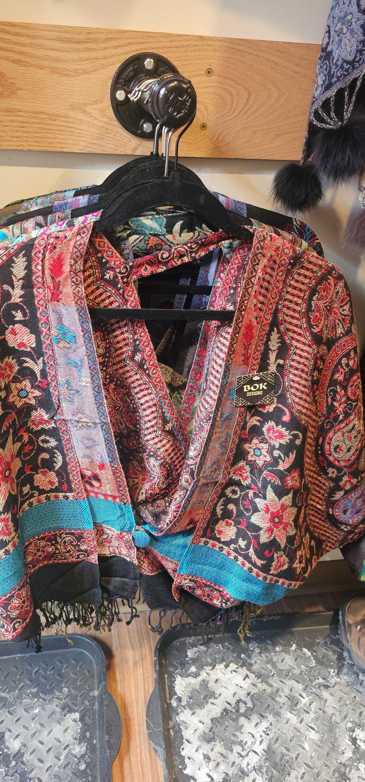 Bok Designs Shawl with Flowy Back